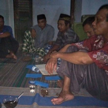 Rapat Rutin Dusun Mojosongo