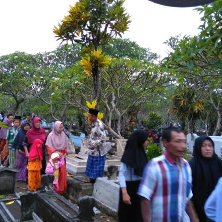 Tahlil dan Doa Dusun Balongbesuk