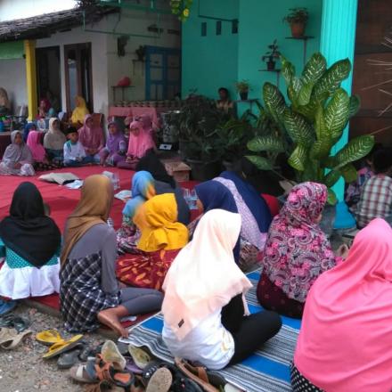 Santunan Anak Yatim Piatu Desa Balongbesuk