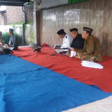 Tahlil dan Doa Bersama Dusun Mojosongo