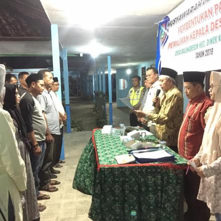 Musdes Pembentukan Panitia Pemilihan Kepala Desa Balongbesuk