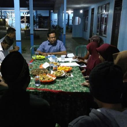 Rapat Internal Panitia Pilkades Balongbesuk