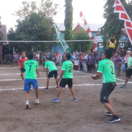 Lomba Volly Putra Antar RW