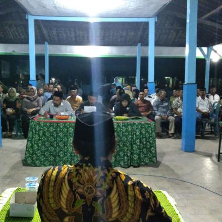 Penyampaian Visi dan Misi Calon Kepala Desa