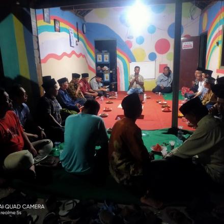 Musyawarah Persiapan Sedekah Dusun Balongbesuk