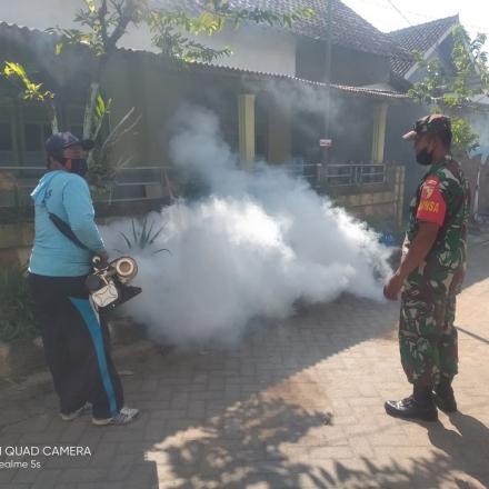 Fogging Pengendalian Nyamum Demam Berdarah