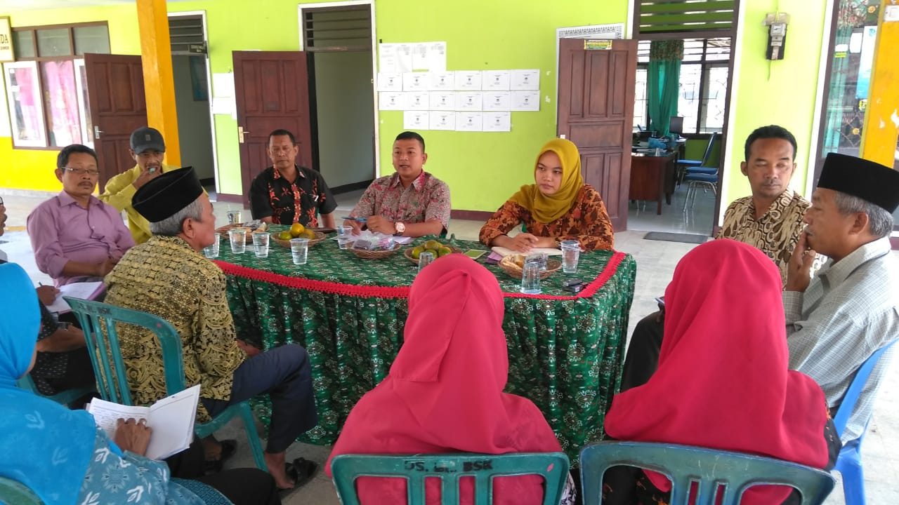 Rapat Internal Pemerintah Desa Balongbesuk beserta BPD Desa Balongbesuk