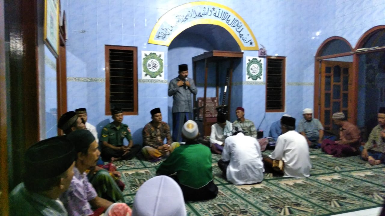 Tarwih Keliling Masjid Nurrul Wachid