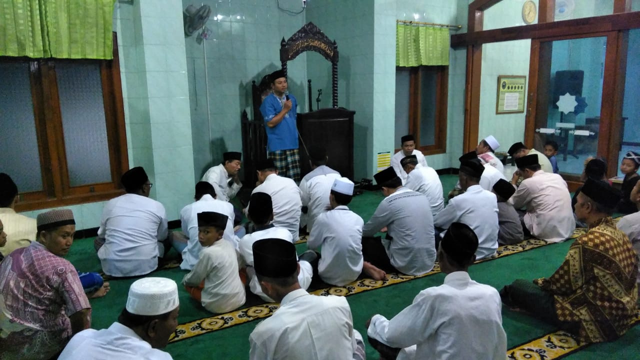 Tarwih Keliling Masjid Ar Rahman